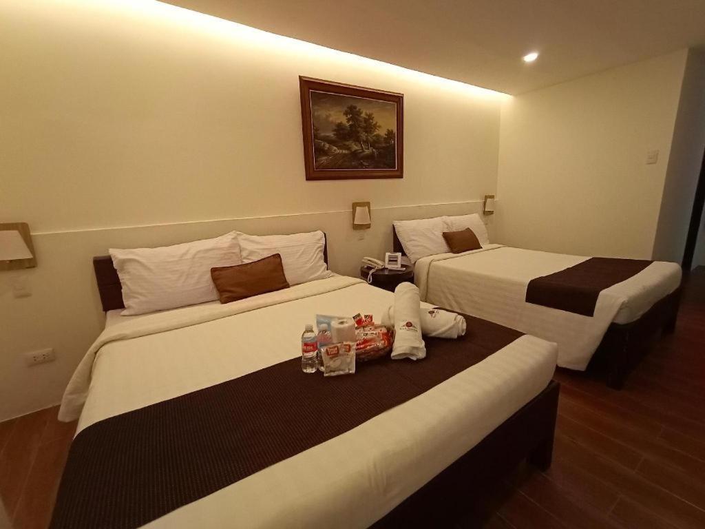 Hotel Asuncion Laoag Luaran gambar