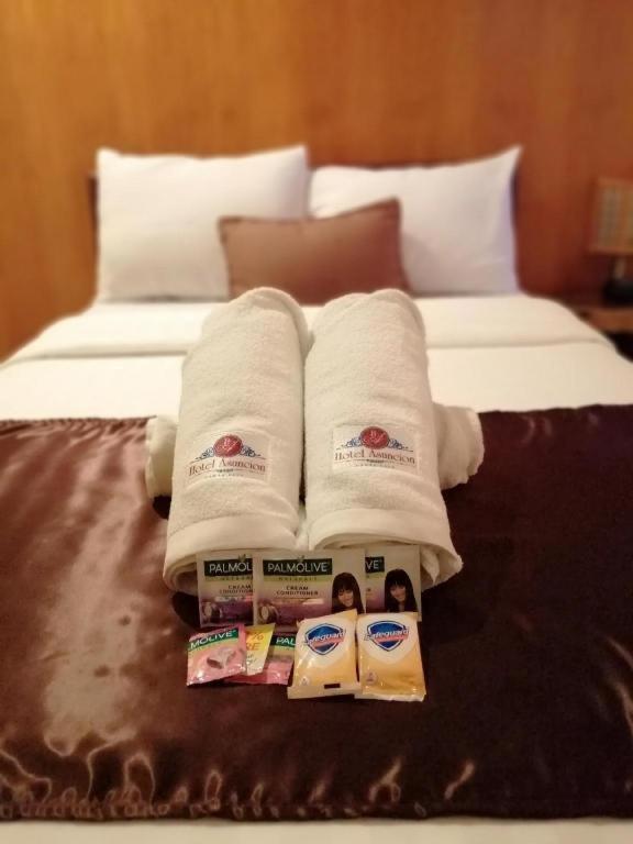 Hotel Asuncion Laoag Luaran gambar