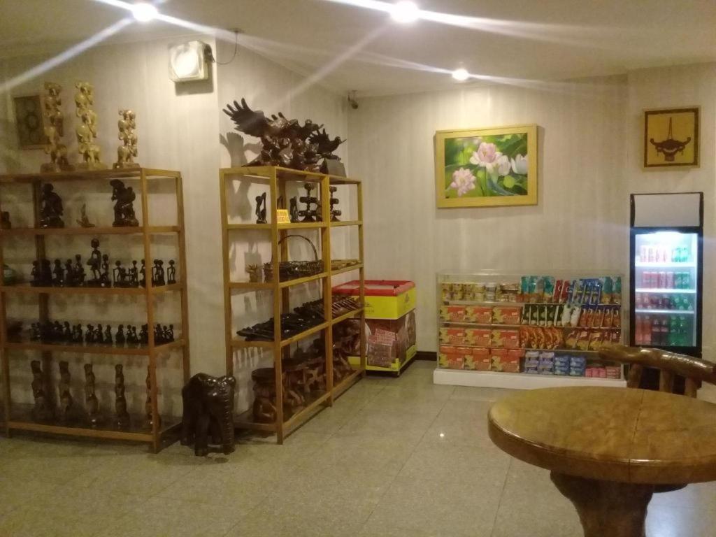Hotel Asuncion Laoag Luaran gambar
